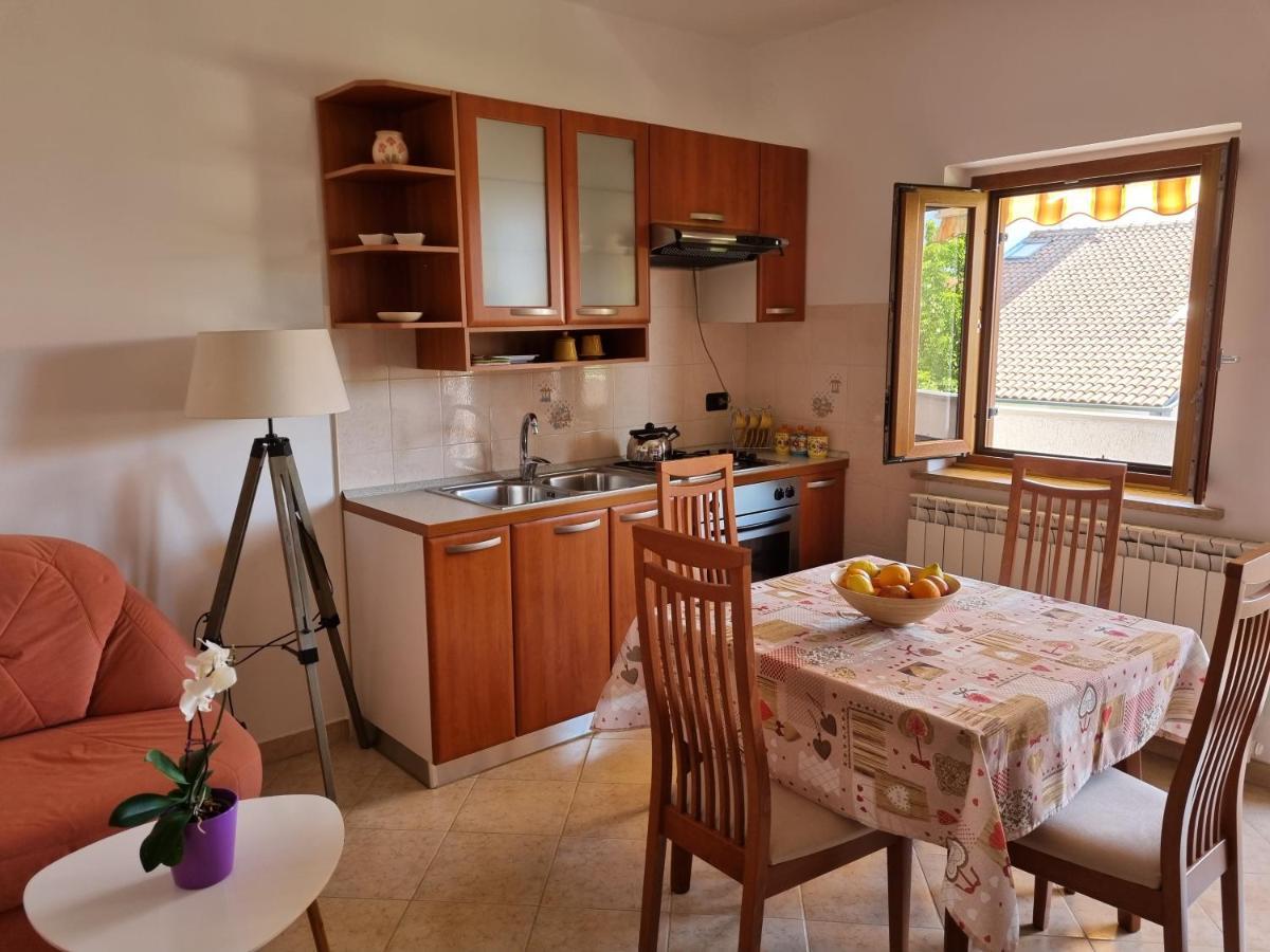 N&G Apartments Rovinj Exteriör bild