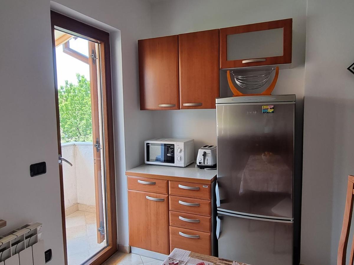 N&G Apartments Rovinj Exteriör bild